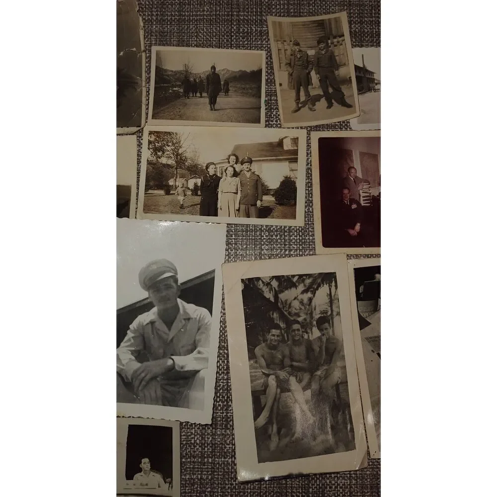 Misc lot of military snapshots (28) 1945-1950's Black and white Ft Bragg Africa - Picture 3 of 14